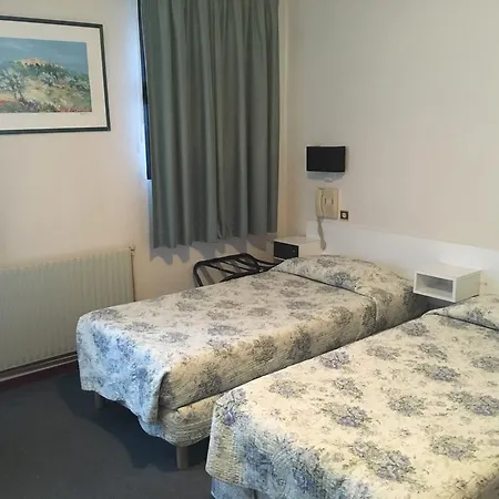 Hotell Nouveau Park 3*