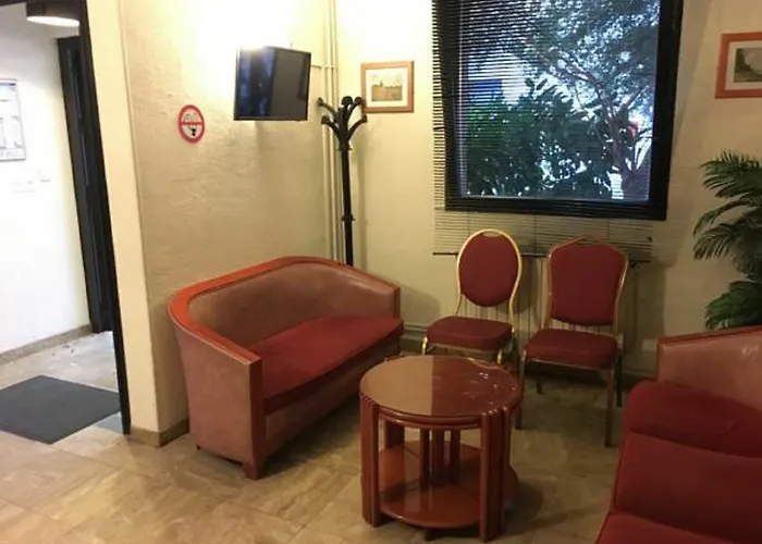 Nouveau Park Hotell 3*