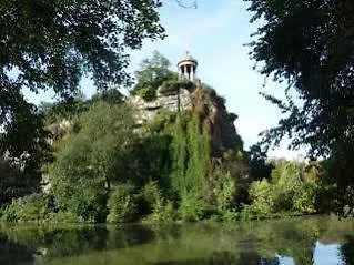 Nouveau Park Otel 3*